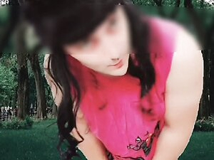 Cute face public hot sexy dancer in the park model cosplayer