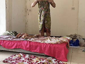 FN027 sex show under sarong
