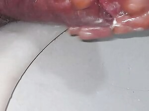 Soaping and stroking my big dick from the phone that you want to see while shooting real, there is a full screen problem