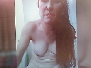 Love to suck her big Thai cock.