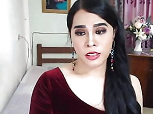 Pinay Beauty Shemale Wild Cock Handjob